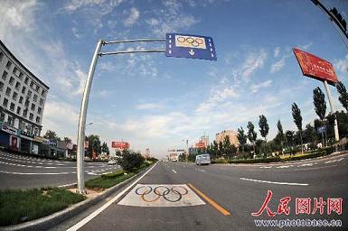 �ػʍu�W�\(y��n)��(zhu��n)��ͨ������