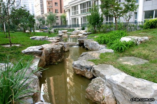 ���������С�^�@�־G�����^