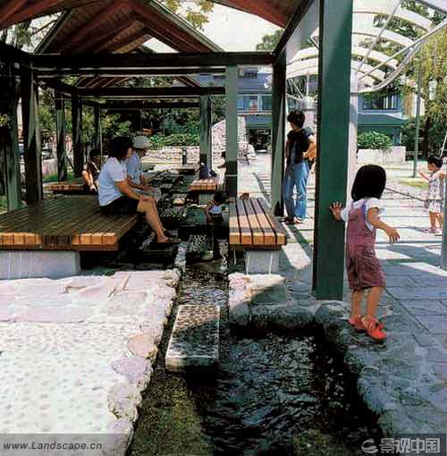 �c�����´��ڞg�[�DƬ