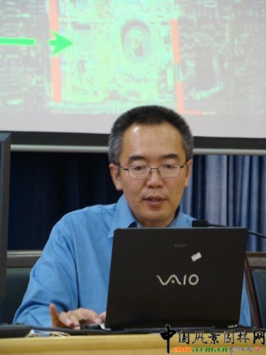 ������ɽ�|��W(xu��)������У���W(xu��)�g(sh��)��(b��o)��