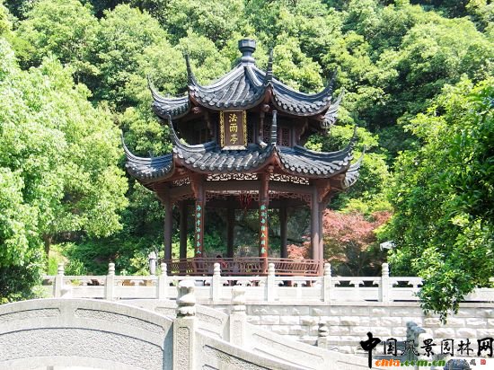 ���ݾ�Ϫ��÷�X�C������1�˾��^����