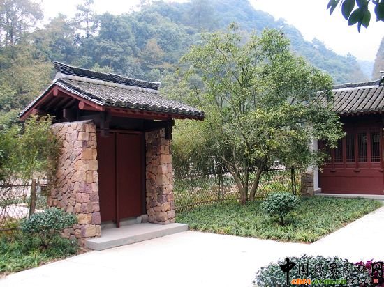 ���ݾ�Ϫ��÷�X�C������1��(bi��o)���^����