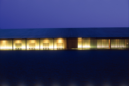 �ձ����ُV�����g�^