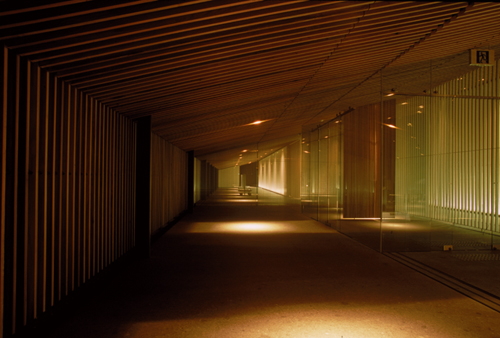 �ձ����ُV�����g�^