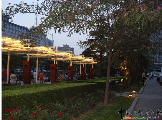 �����h(hu��n)ʾ���ε�·�G�����ι���