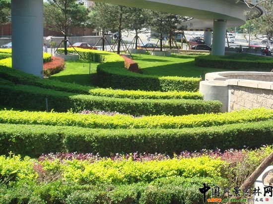 �����h(hu��n)ʾ���ε�·�G�����ι���