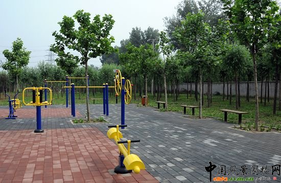 ������Ӆ^