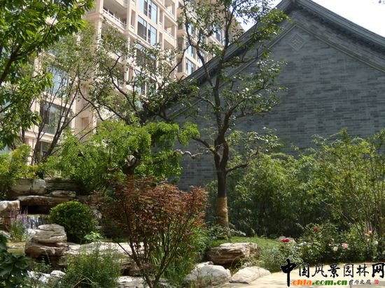 �U������