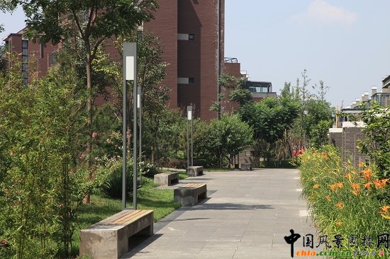 �������ס�^����A�^