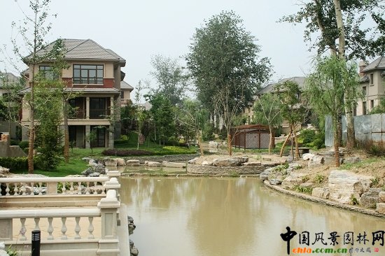 ���Ƕ����υ^���^