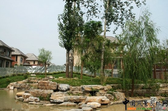 ���Ƕ����υ^���^