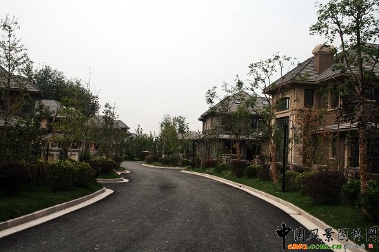 ���Ƕ����υ^���^