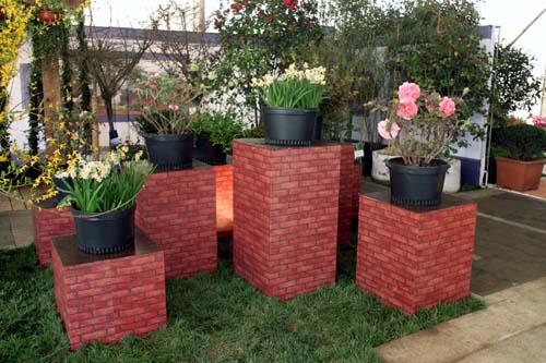 ����ʣ���һ����Ʒ�@�֪q����һ�P��ˮƽ�ć���