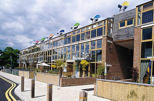 λ��Ӣ��(gu��)�����ϲ���ؐ���D��BedZED����̼��^(q��)