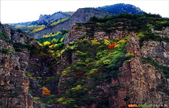 ��ɽ��Ȼ�L�� A View of Hengshan Mountain