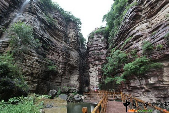 ̫��ɽ��{�������{ Qinglong Canyon