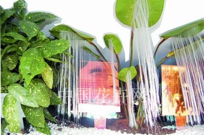 ���Ϻ�������(hu��)Ӣ��(gu��)�^ һ����δ��(l��i)��ʹ���ֲ��