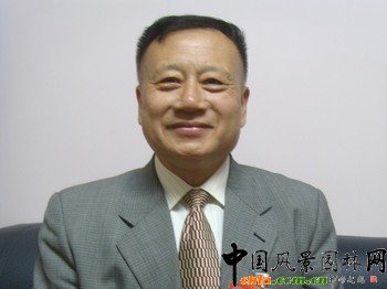 劉秀晨先生近照