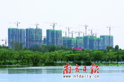 ��ɽ:�A��ˮ�ǾGɫ���ǞI���³�