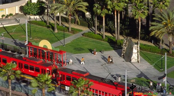 �˵á��ֿ���Ʒ���R��·�½��^���