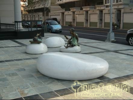 曾宥榕 設計作品 經貿巴黎