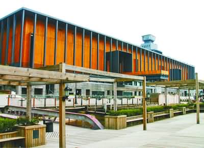 王澍寧波美術(shù)館