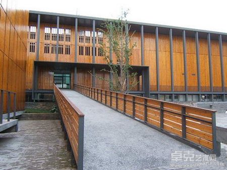 王澍寧波美術(shù)館