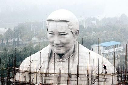 城市雕塑 公共空間 2012十大丑陋雕塑