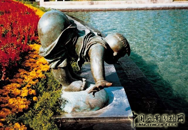 劉秀晨 綠色的云 北京 國際雕塑園 中國風景園林網