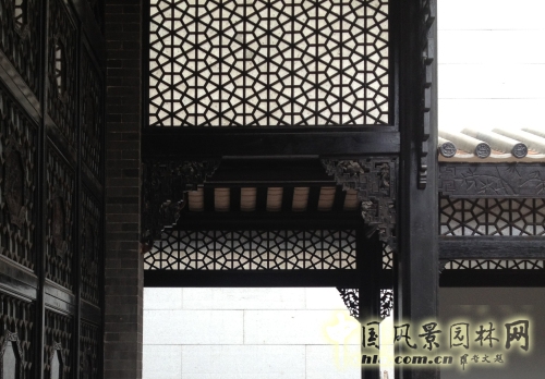 蠔殼片橫披（仿建）