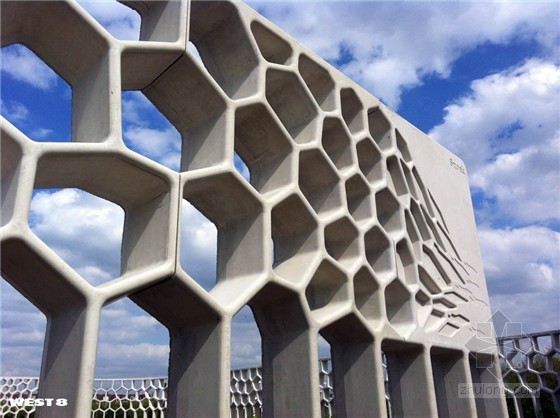 荷蘭馬克西姆公園蜂網狀長廊