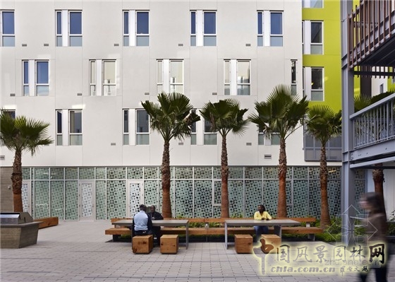 美國加利福尼亞理查森公寓景觀花園