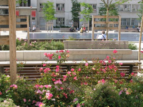 法國維勒班LazareGoujon廣場