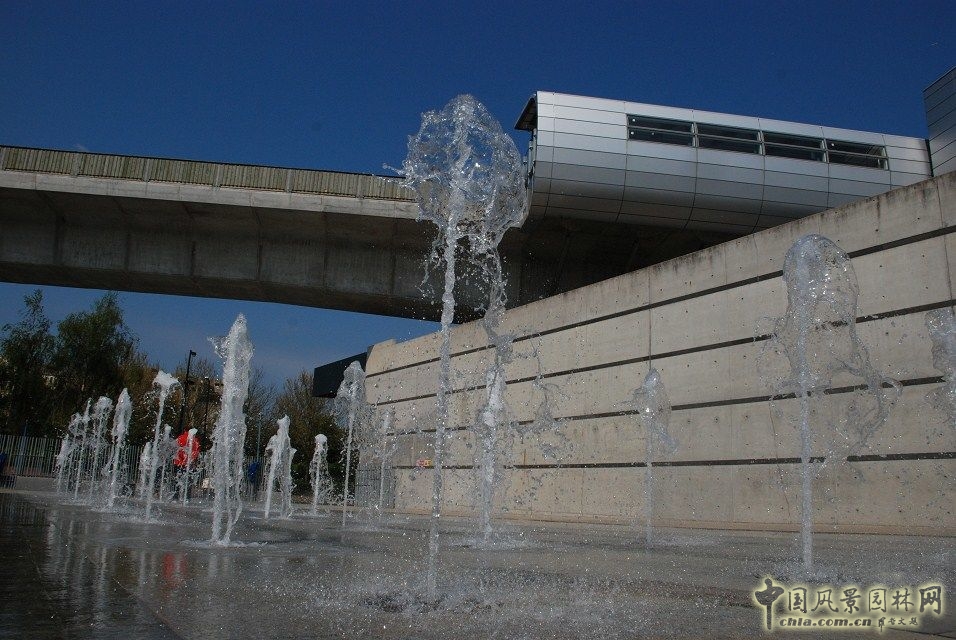 泰晤士河壩公園