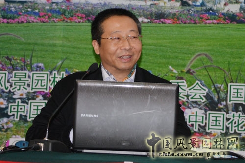 沈陽建筑大學(xué)建筑與規(guī)劃學(xué)院副院長姚宏韜