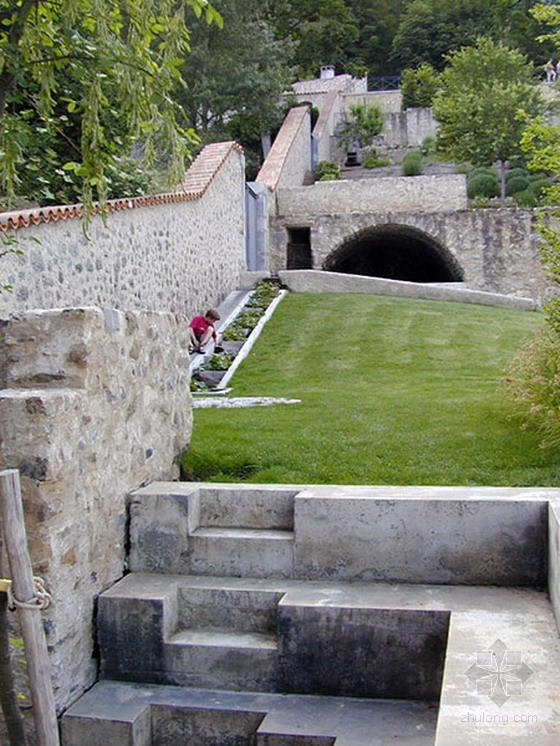 法國Charance露臺花園