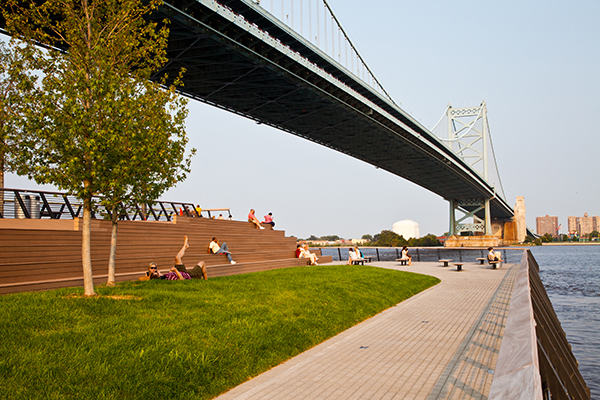 費(fèi)城race street碼頭公園