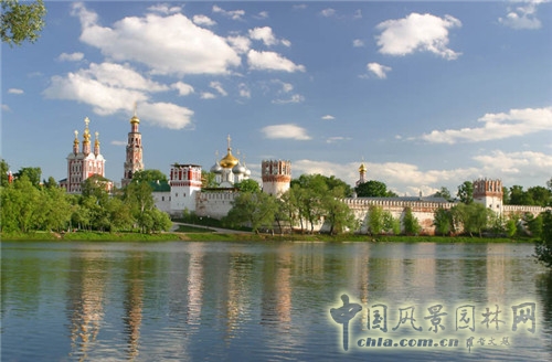 新圣母修道院及名人墓園