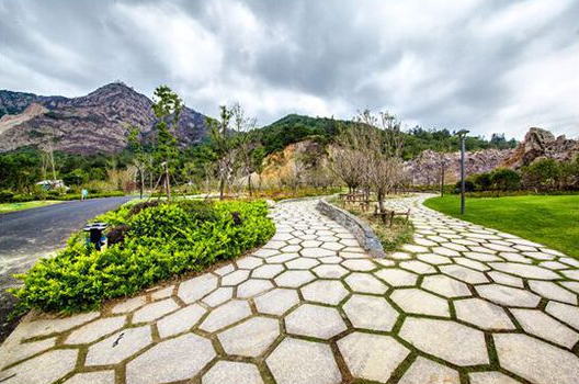 東聯設計攜手著名雕塑家打造中國首個姿態雕塑公園