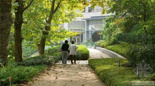 日本寶冢太陽(yáng)城療養(yǎng)院景觀