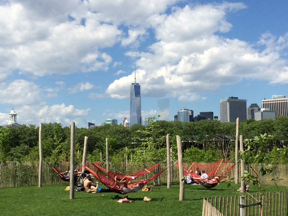 紐約市區(qū)一處遠(yuǎn)離煩囂的靜地~總督島