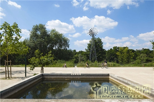 法國南泰爾市Chemin公園