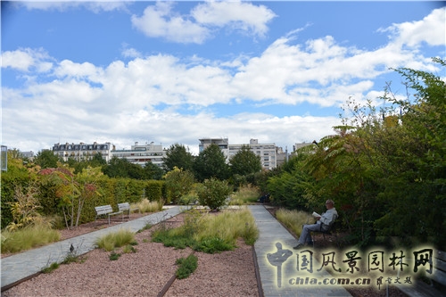 克里希?巴蒂尼奧勒公園