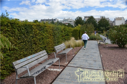 克里希?巴蒂尼奧勒公園
