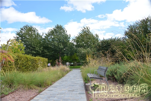 克里希?巴蒂尼奧勒公園