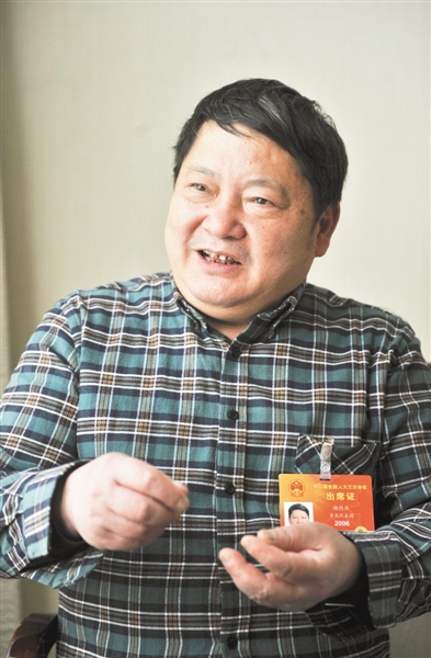 全國人大代表謝德體。