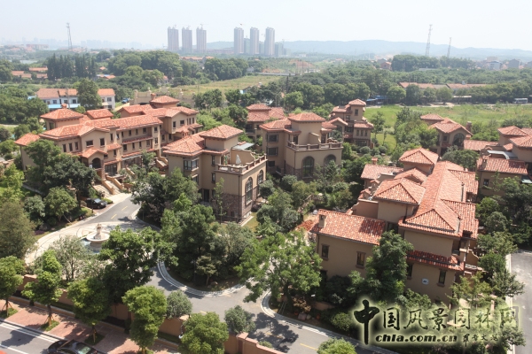 2015住宅景觀獎(jiǎng):洞庭湖國際公館一期別墅景觀綠化