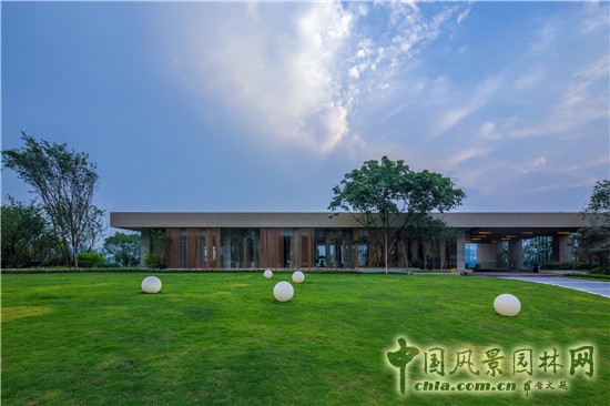 平和優(yōu)雅的人居美 藍(lán)調(diào)國際項(xiàng)目展示