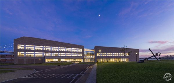 紐約州立大學海事學術中心