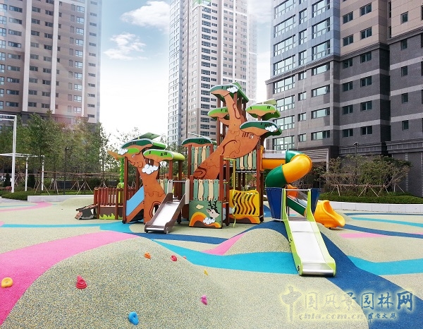 關(guān)于居住空間變化對游樂空間之影響的研究